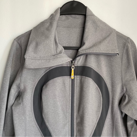 LULULEMON Gray Define Jacket - Picture 2 of 10
